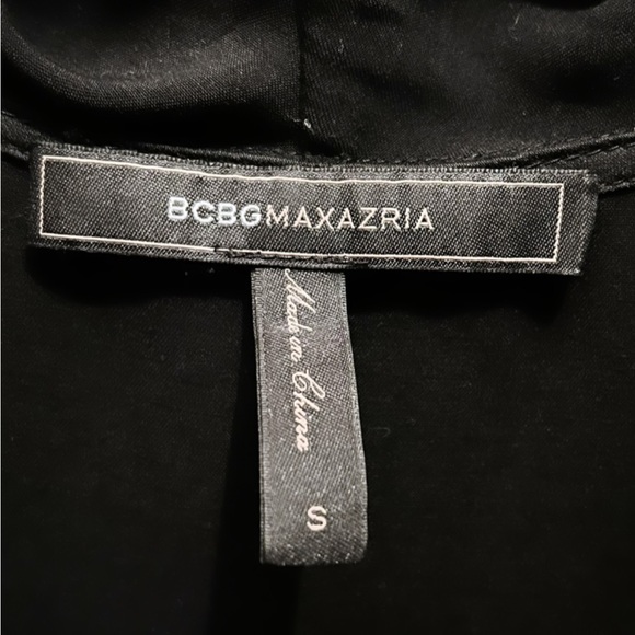 BCBG wrap over Shirt - Picture 3 of 3